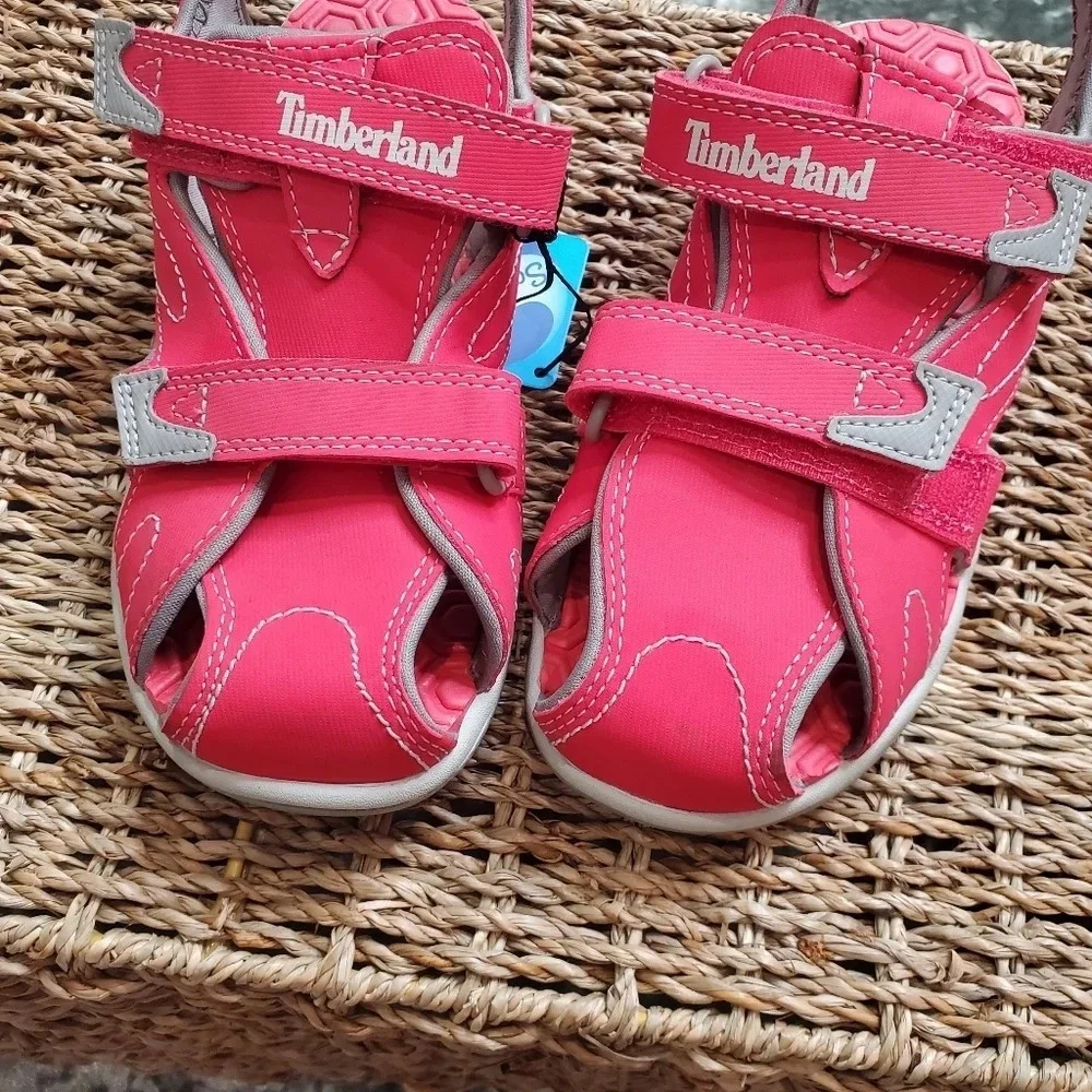 Timberland‎ Mad River Closed Toe Sandal